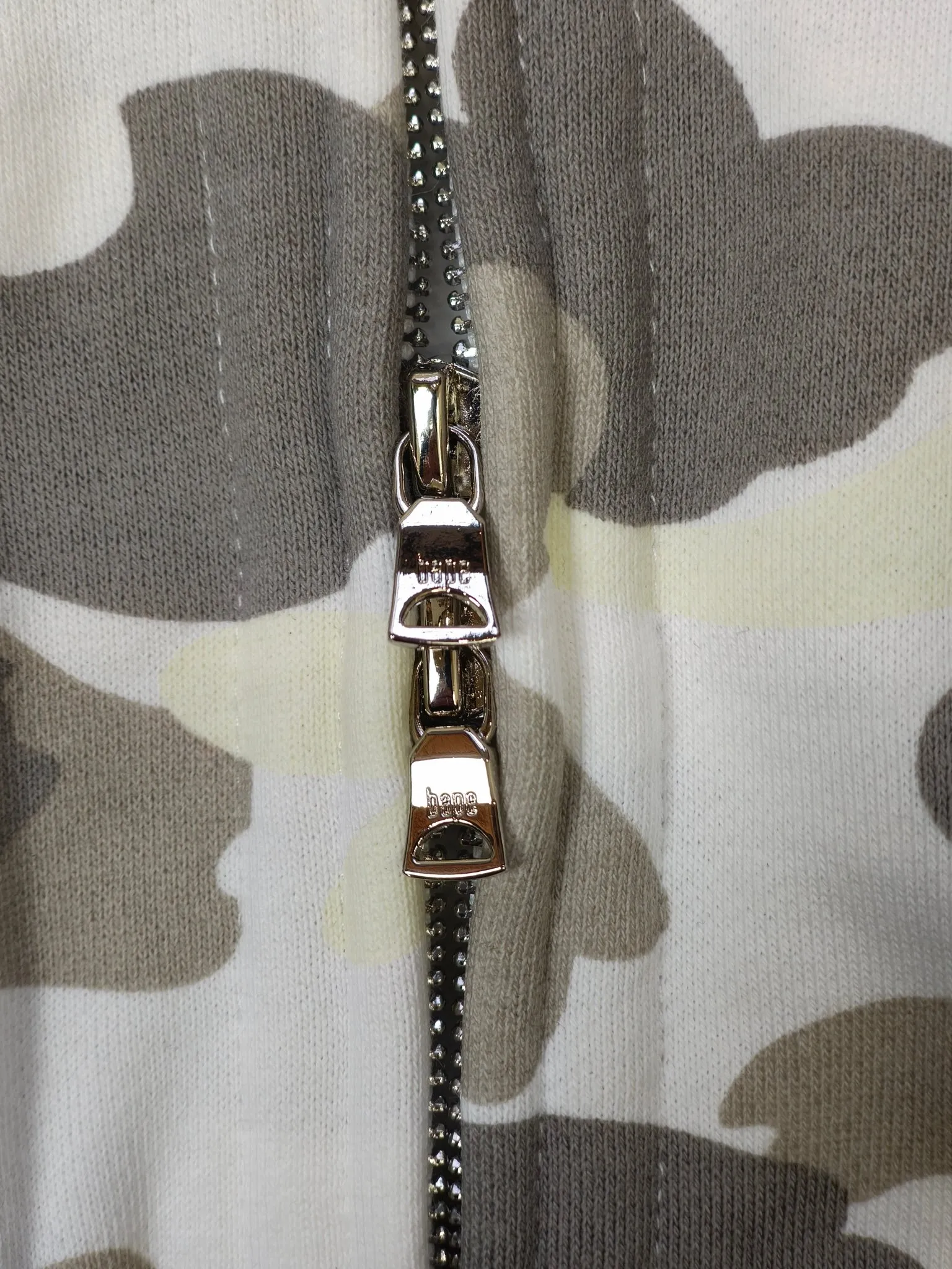XX 126 BAPE Double hood camouflage luminous Classic design printing Customized fabric Couple model: S—XXL [Black White]